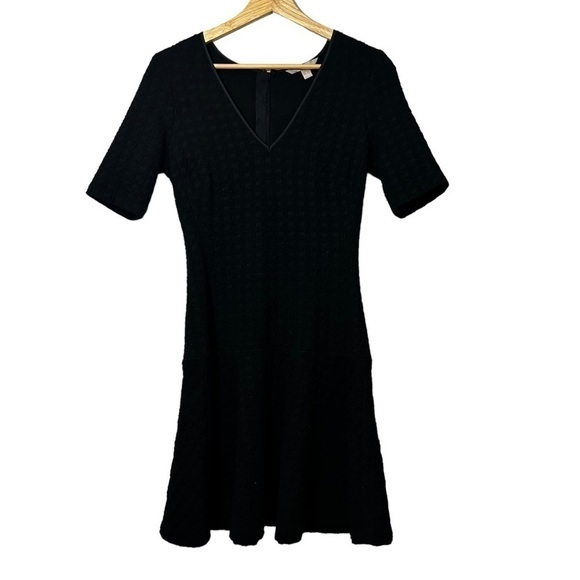 BANANA Republic Black Midi Dress Pink Zipper Back Drop Waist Peplum Hem V Neck - Picture 1 of 6